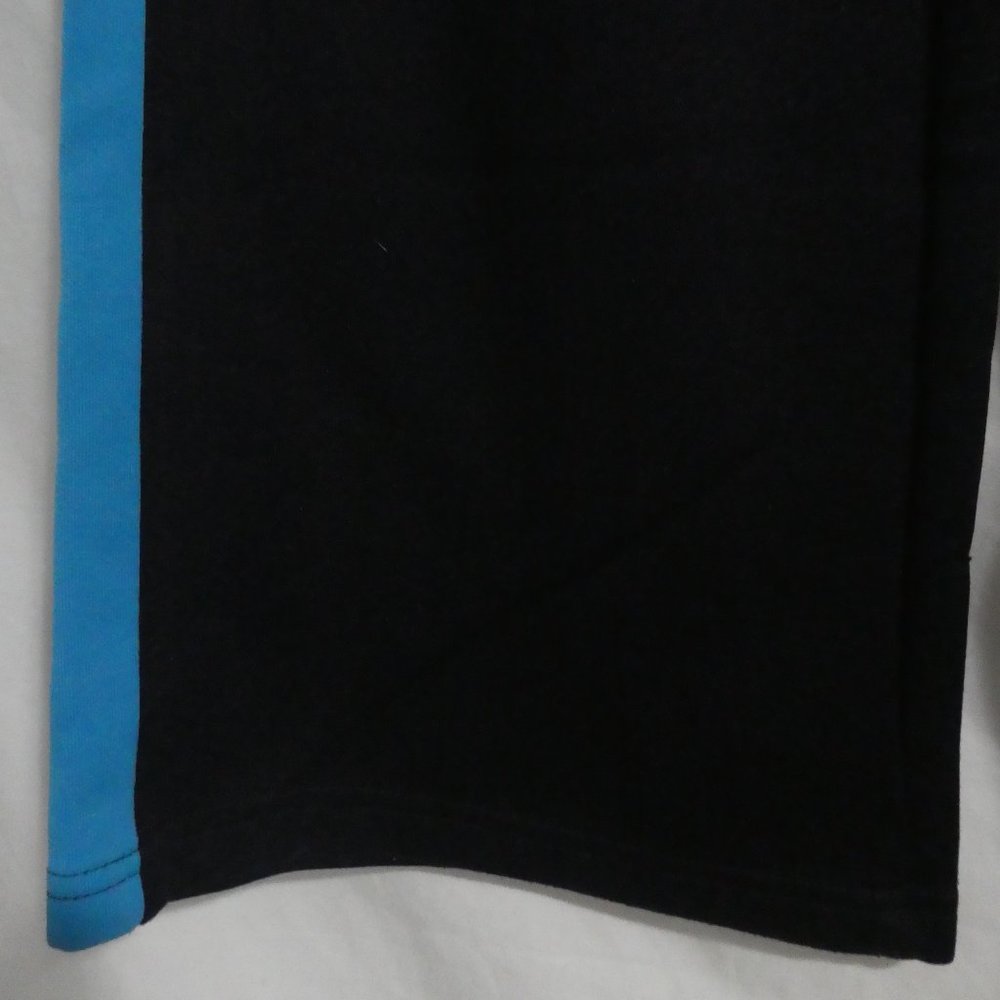 PUMA | medium | Navy joggers with blue, navy and white stripes | drawstring - Picture 7 of 16